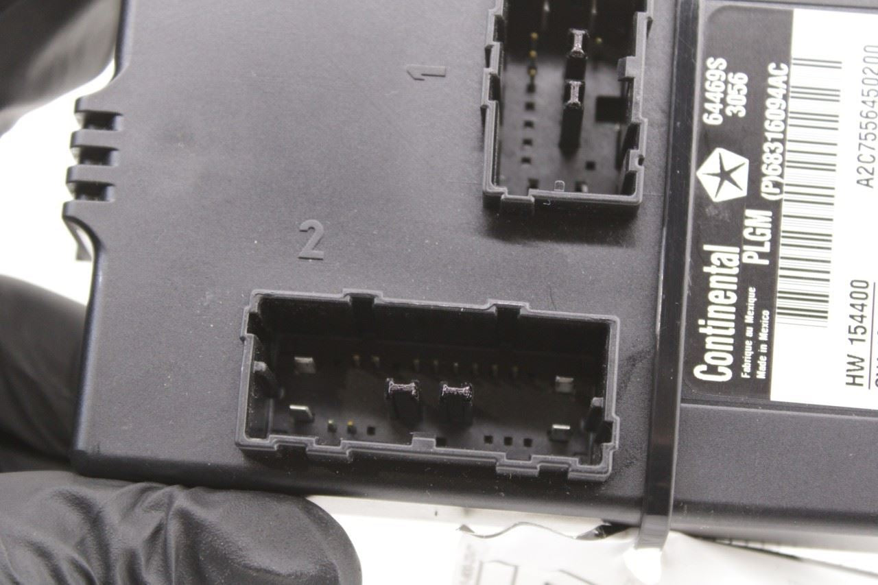 2017-2020 Chrysler Pacifica Limited Power Liftgate Control Module 68316094AC OEM - Alshned Auto Parts