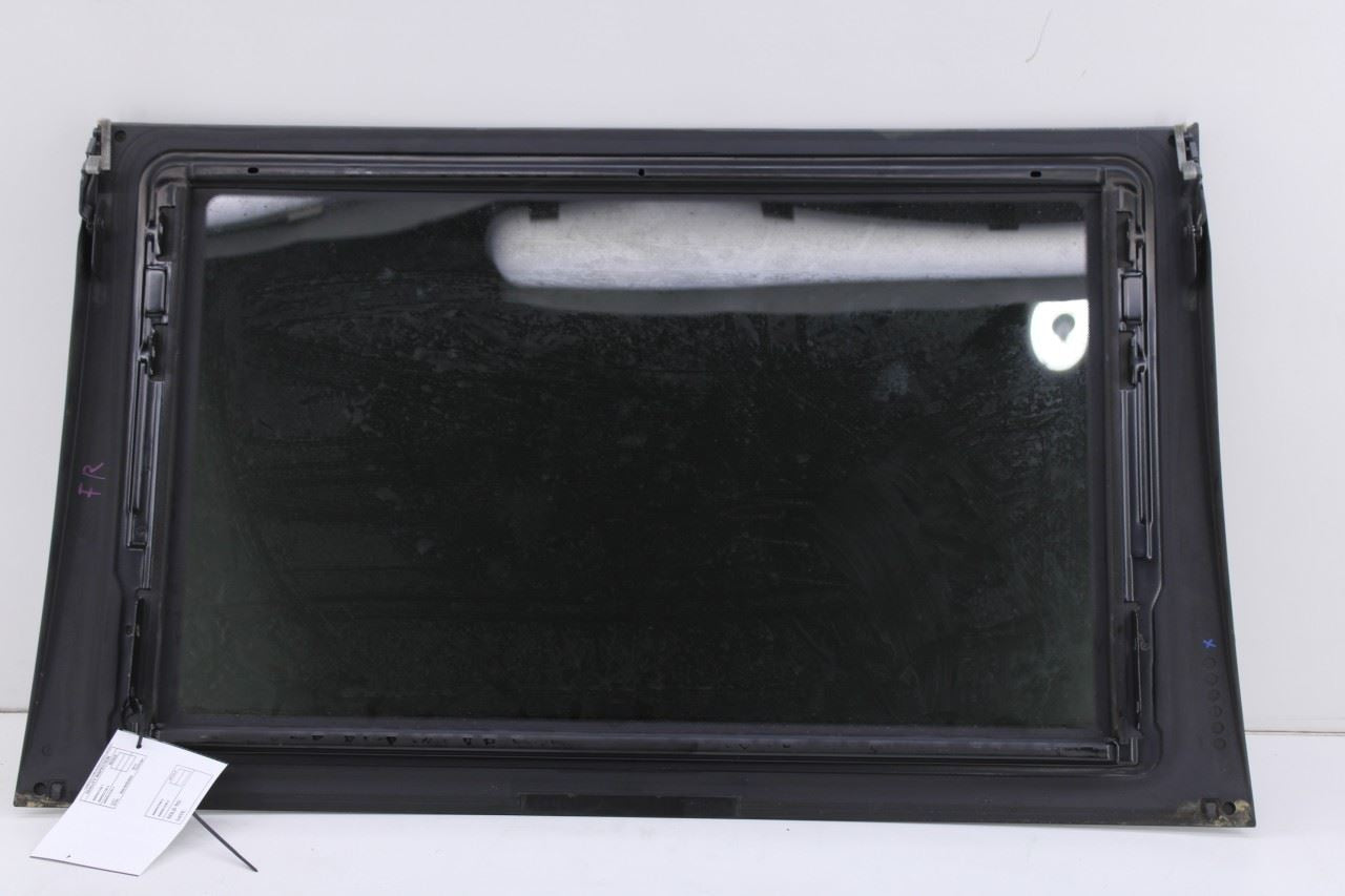 2010-2016 Mercedes-Benz E350 4Matic Roof Window Center Panel Glass 21278001216