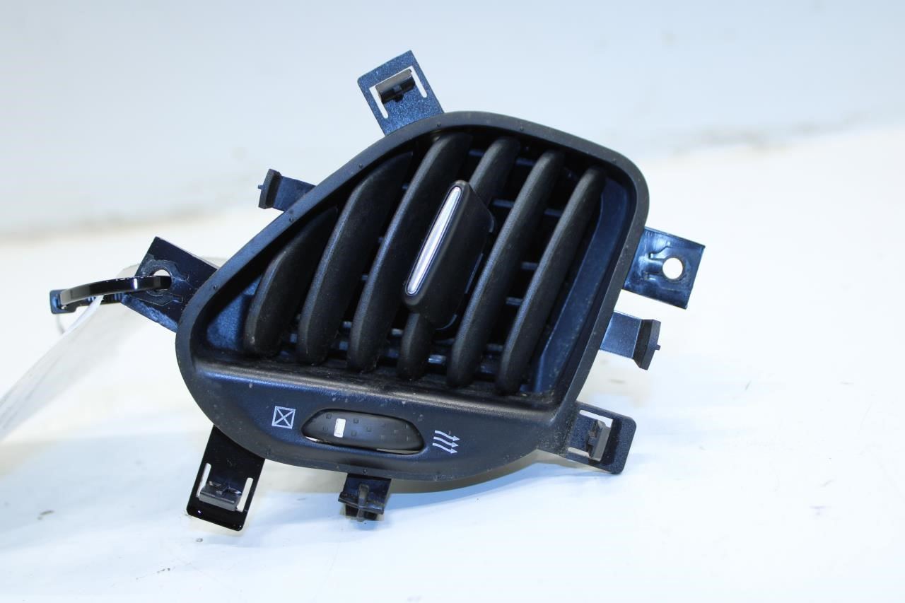 2015-2020 RAM Promaster City Front Right Dash Outer Air Vent Grille 5YJ72LXHAA - Alshned Auto Parts