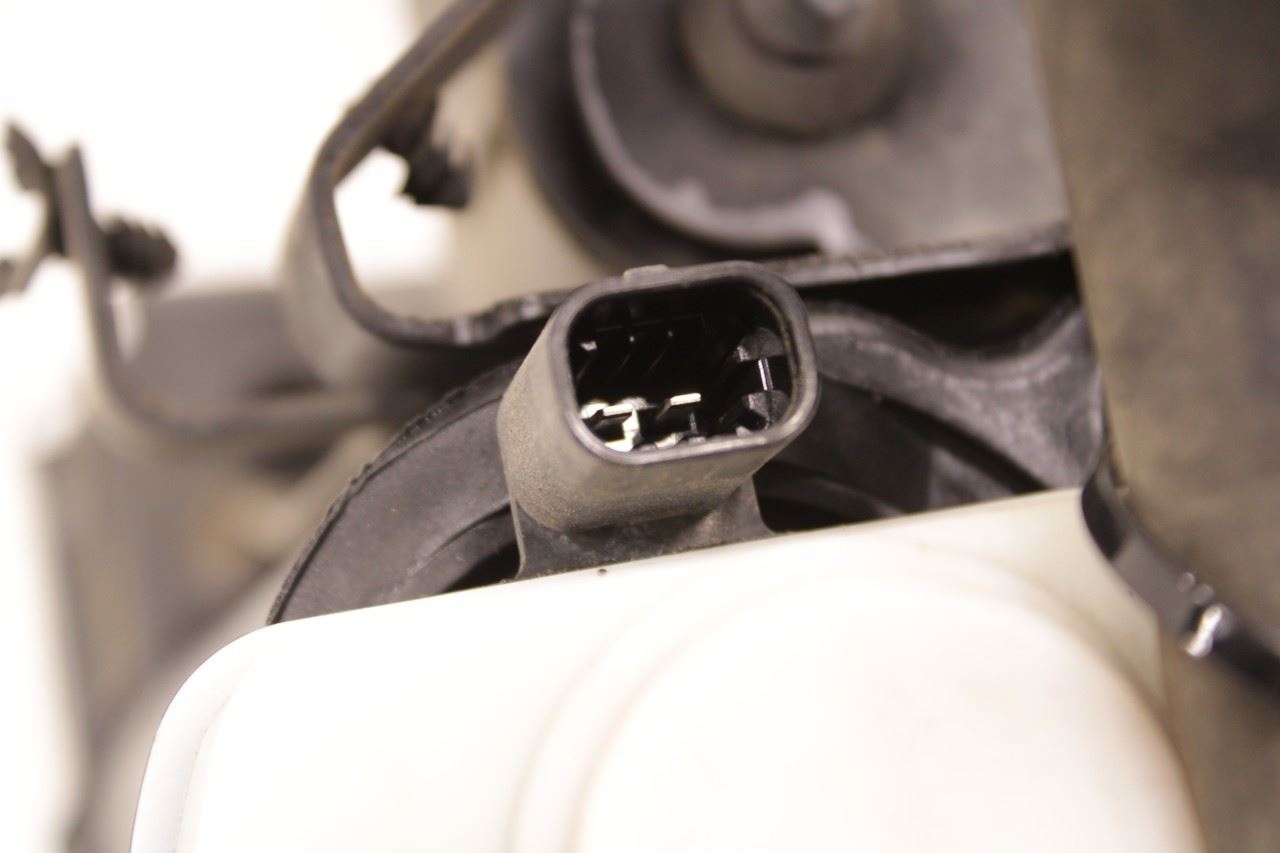 2011-2023 RAM 2500 Tradesman Fuel Vapor Evaporator Emission Canister 5147158AA - Alshned Auto Parts