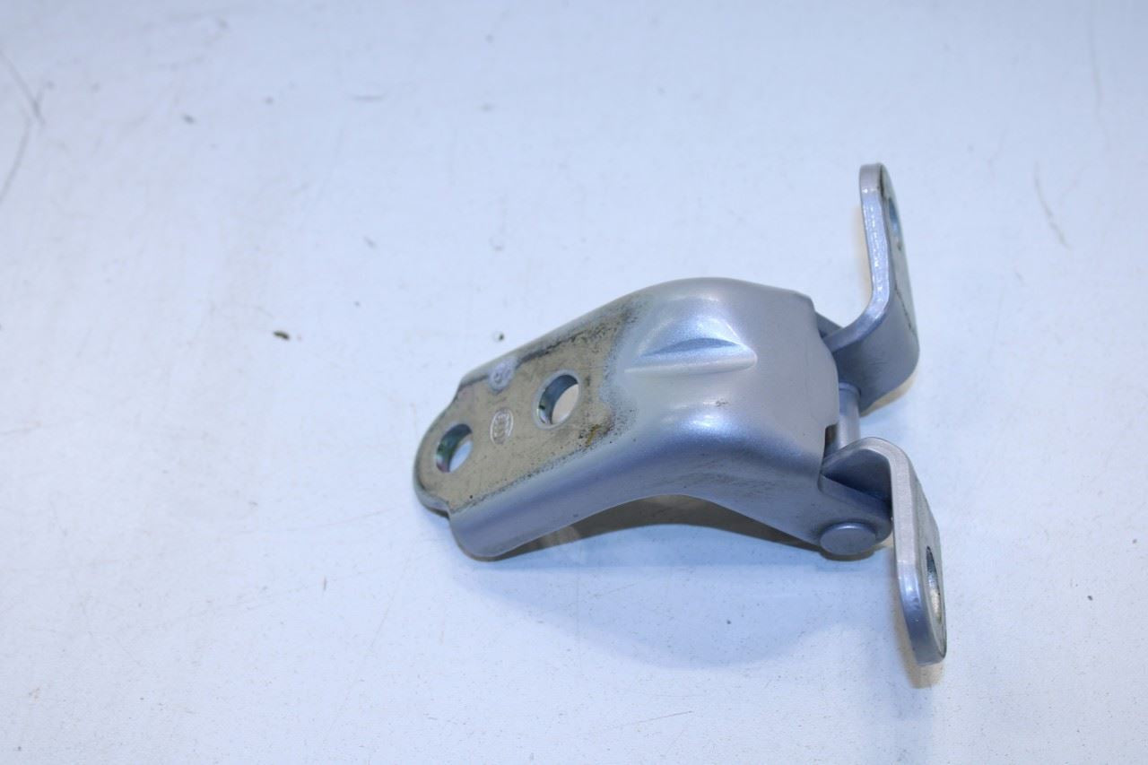 2020-2025 KIA Soul LX Rear Left Side Door Hinge Upper and Lower Pair 79410-D8000 - Alshned Auto Parts