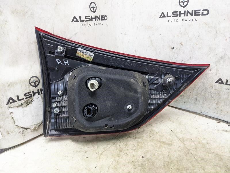 14-2020 Toyota Sienna Rear Right Passenger Side Tail Light Lamp 81580-08030 OEM - Alshned Auto Parts