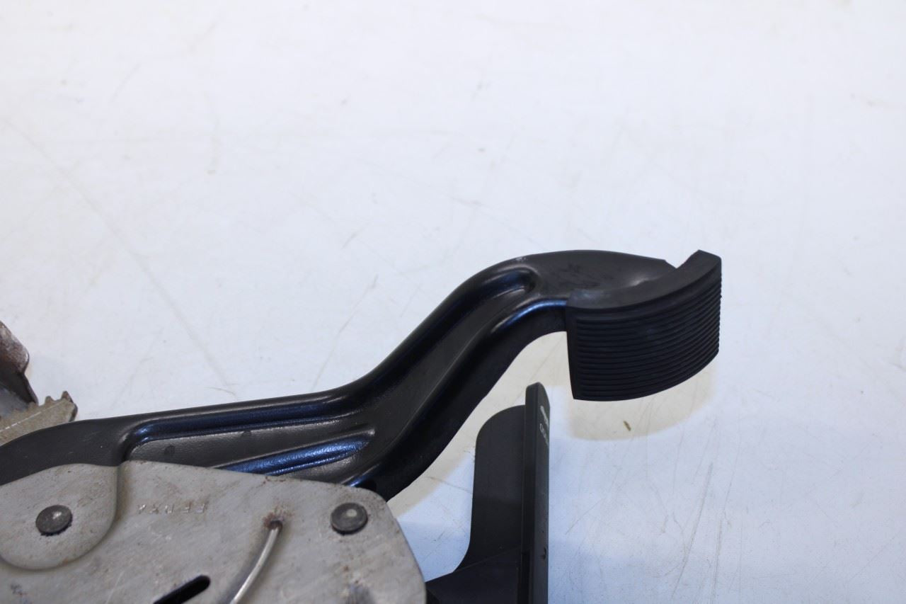 2011-2016 Ford F250 Lariat Crew Cab 6.2L 4WD Emergency Parking Brake Lever Pedal - Alshned Auto Parts