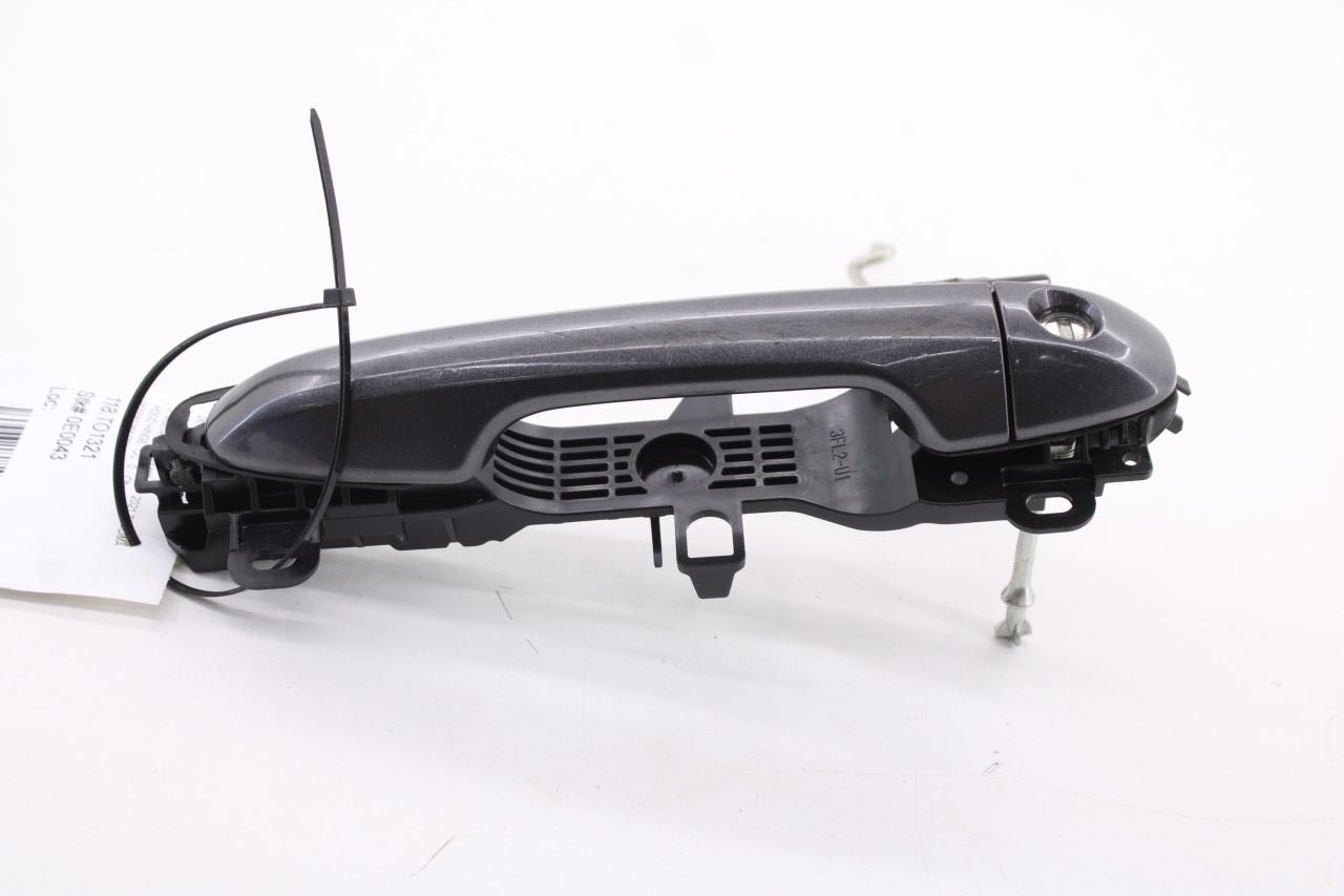 2015-2023 Toyota Tacoma SR5 3.5L 4WD Front Driver Left Side Door Exterior Handle8