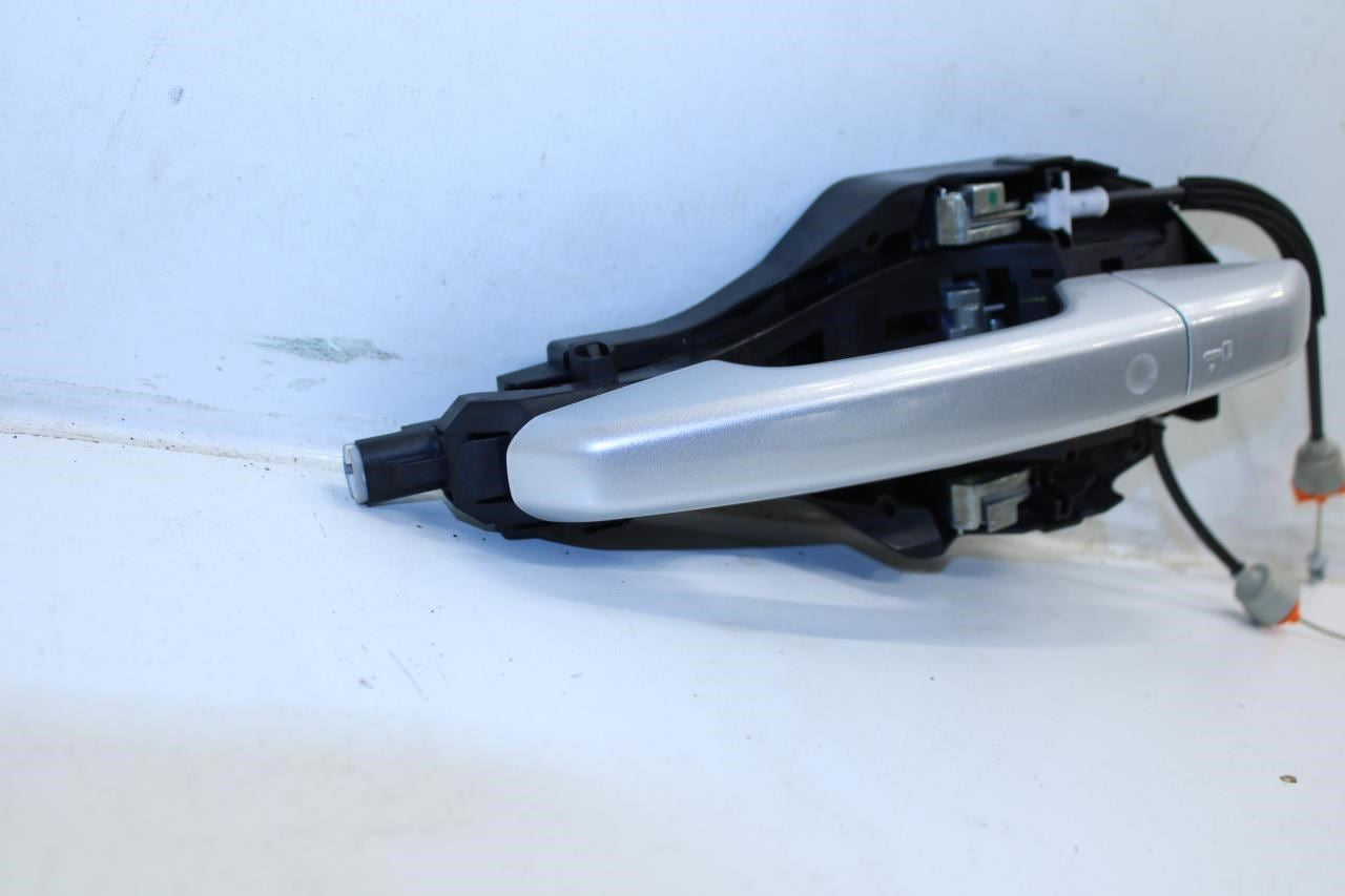 17-20 Jaguar XE R-Dynamic S Front Left Side Door Exterior Handle T2H3843LML OEM - Alshned Auto Parts