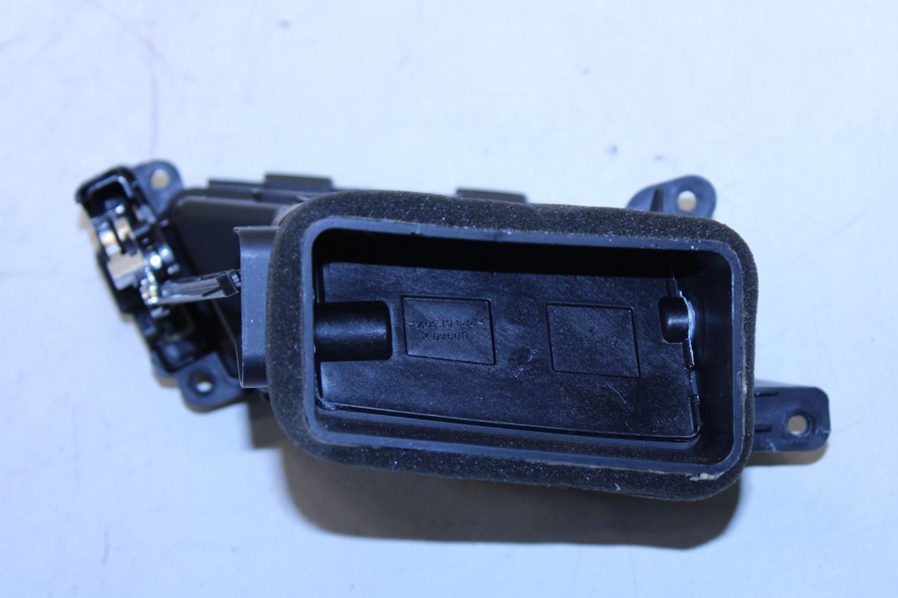2011-2017 Hyundai Veloster Base Front Right and Left Side Center Dash Air Vent - Alshned Auto Parts