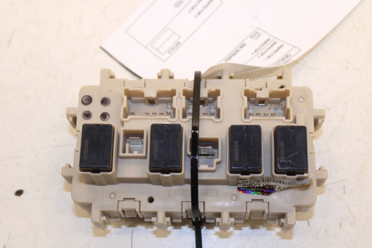 14-19 Infiniti QX60 3.5L Cabin Instrument Panel Fuse Relay Junction Block *ReaD* - Alshned Auto Parts