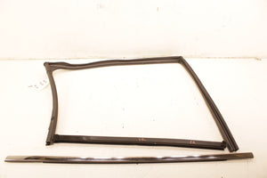 18-24 Ford Expedition MAX XLT Front Right Door Run Channel w/ Belt Weatherstrips