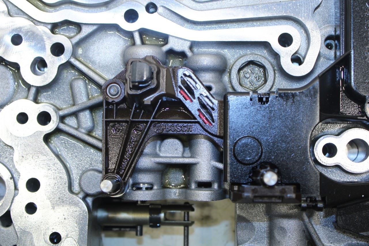 2013-24 Ram 1500 Classic Crew Cab 5.7L Transmission Valve Body 8HP70 w/ Oil Pan - Alshned Auto Parts