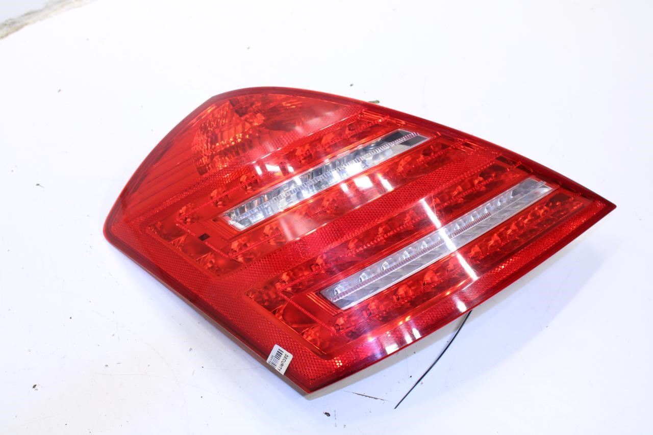 2007-2013 Mercedes-Benz S550 Rear Left Tail Light Lamp 221-820-13-64 OEM *ReaD* - Alshned Auto Parts
