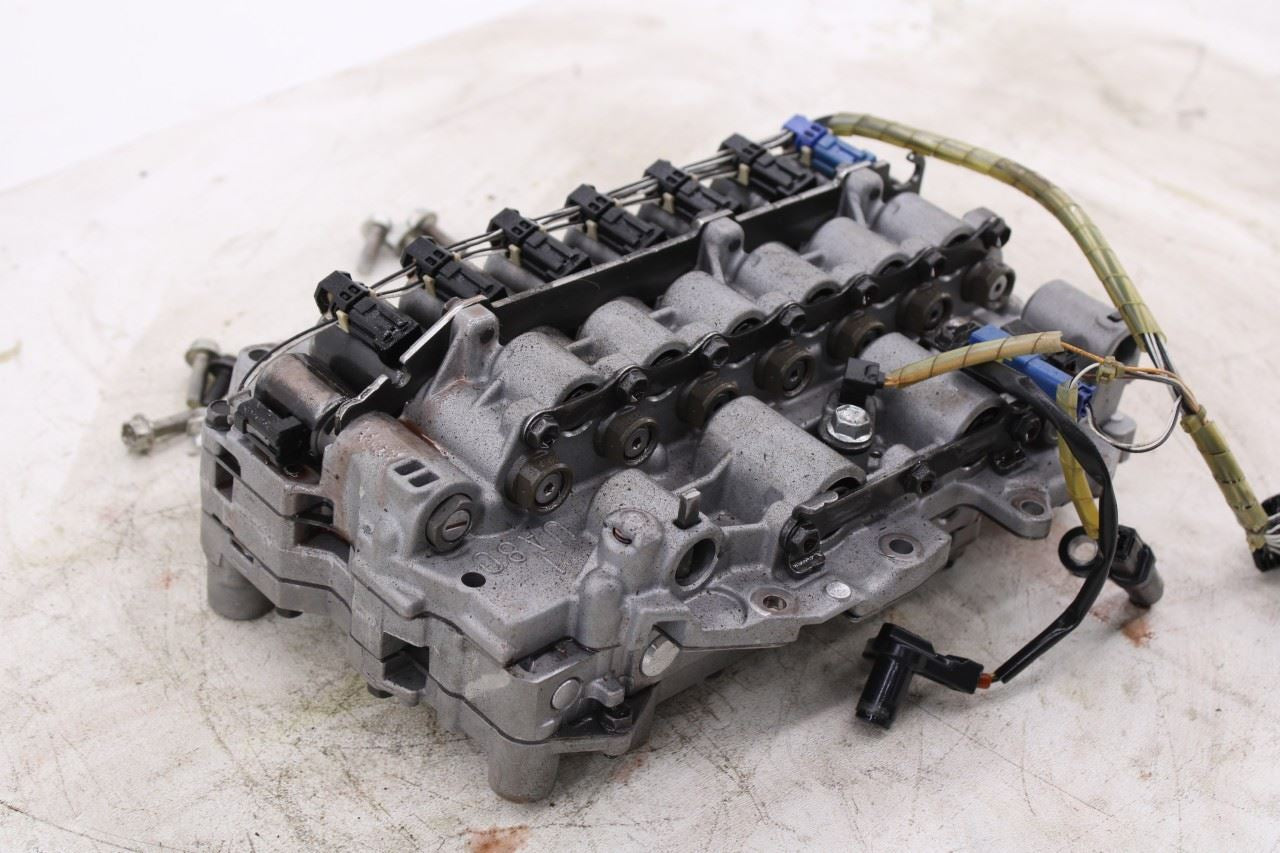 2016-2020 Toyota Sienna LE 3.5L 8-Speed Auto Transmission Valve Body w/ Oil Pan12