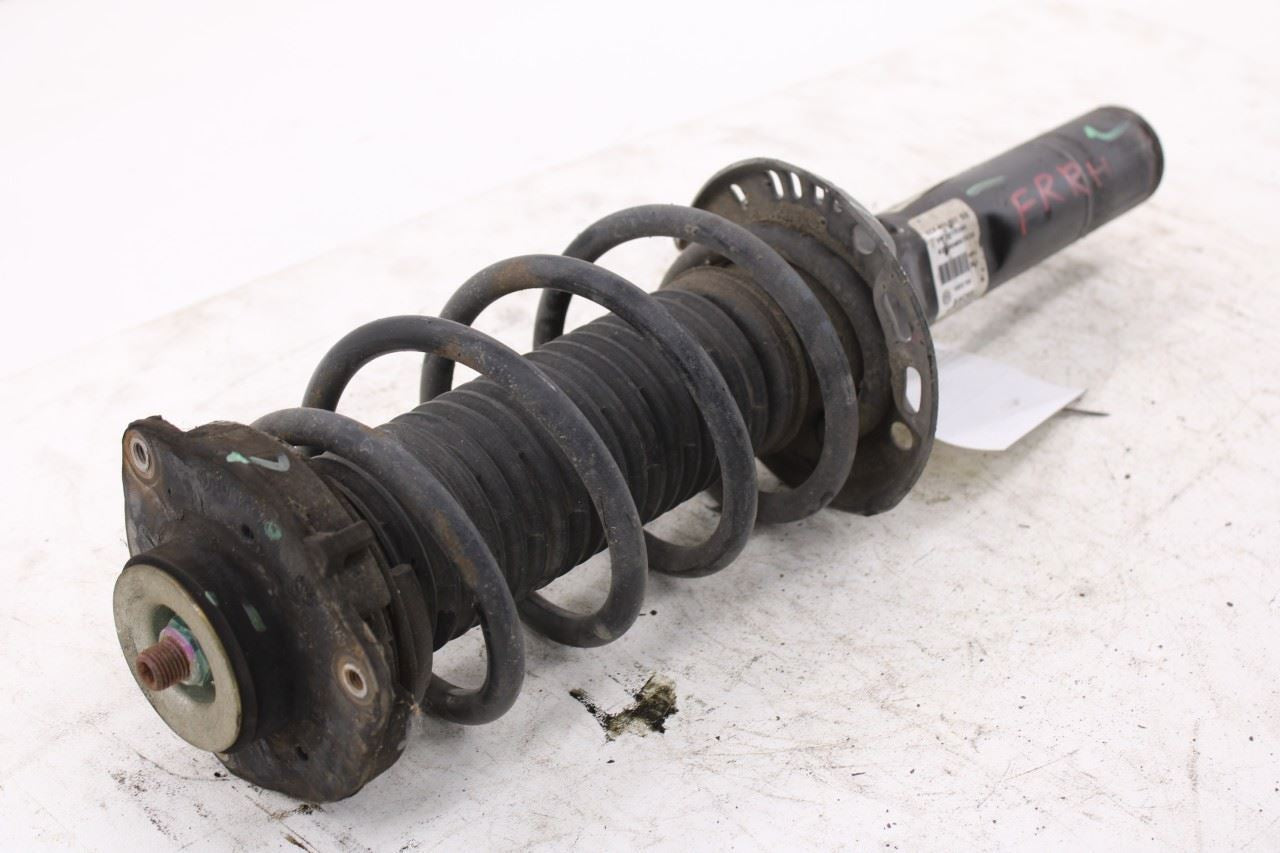 2013-2018 Volkswagen Jetta Sport 1.8L FWD Front Right Side Shock Strut Absorber2