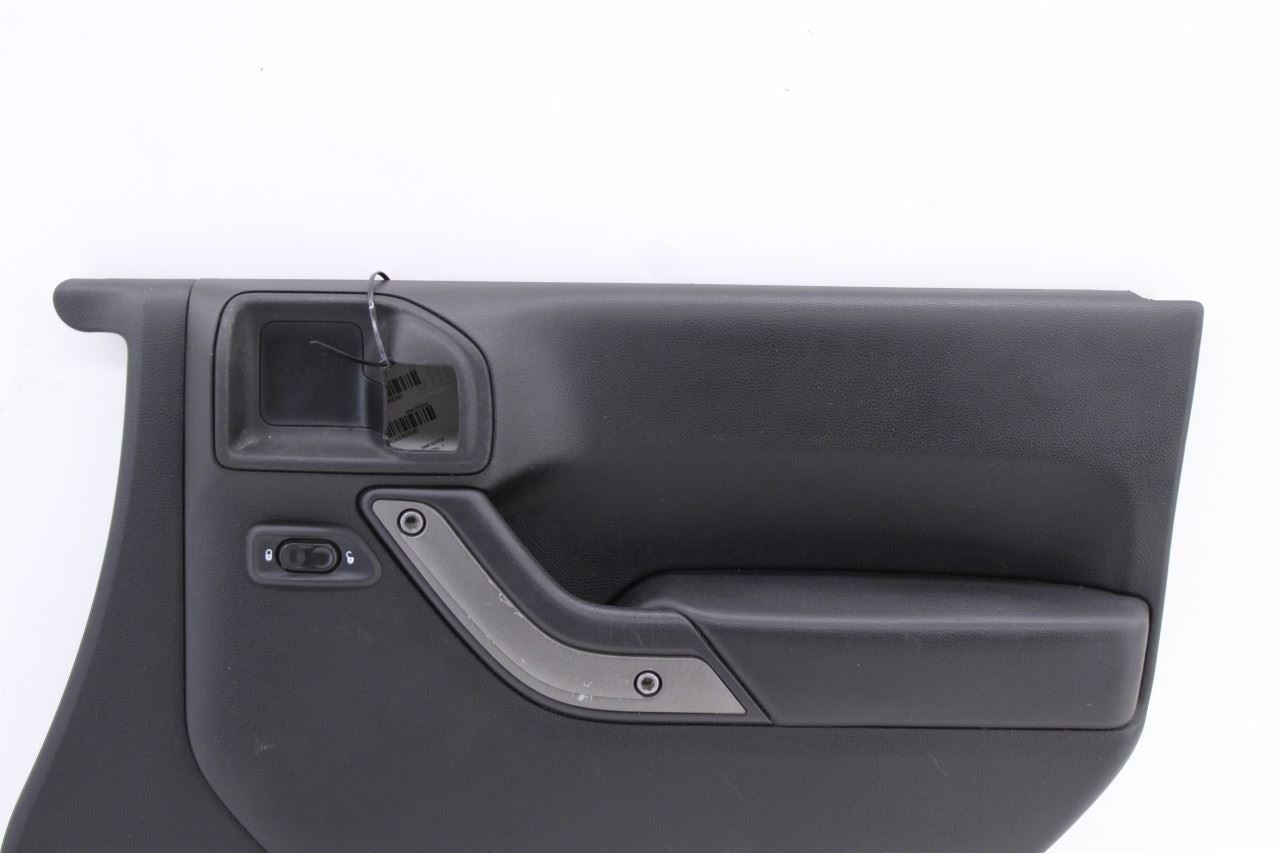 11-17 Jeep Wrangler Unlimited Sport Front Right Side Door Trim Panel 1QJ36TRMAD - Alshned Auto Parts