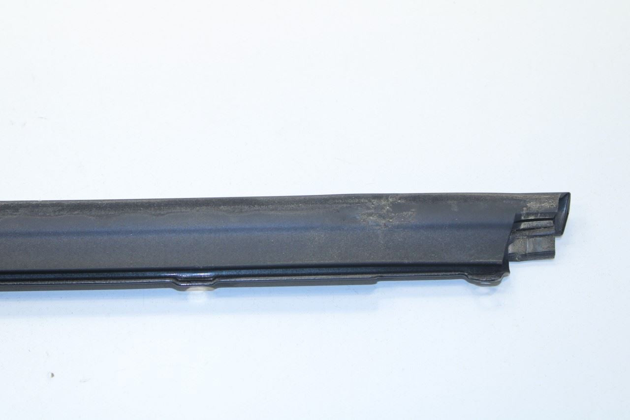 2010-16 Porsche Panamera FR RH Door Window Belt Outer Molding 970-537-156-08-041 - Alshned Auto Parts