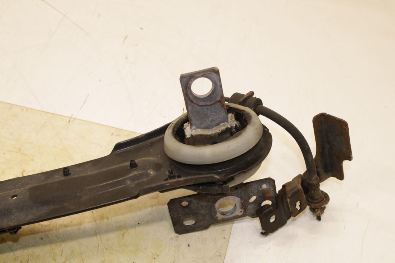 15-16 Volvo S60 T5 Premier FWD Rear RH Side Trailing Arm w/ Spindle Knuckle Hub - Alshned Auto Parts