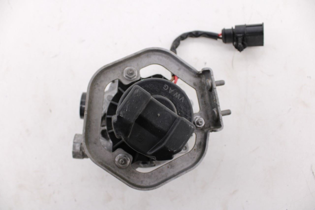 14-18 Volkswagen Jetta Sport 1.8L 170HP Secondary Air Injection Pump 04E-959-2318