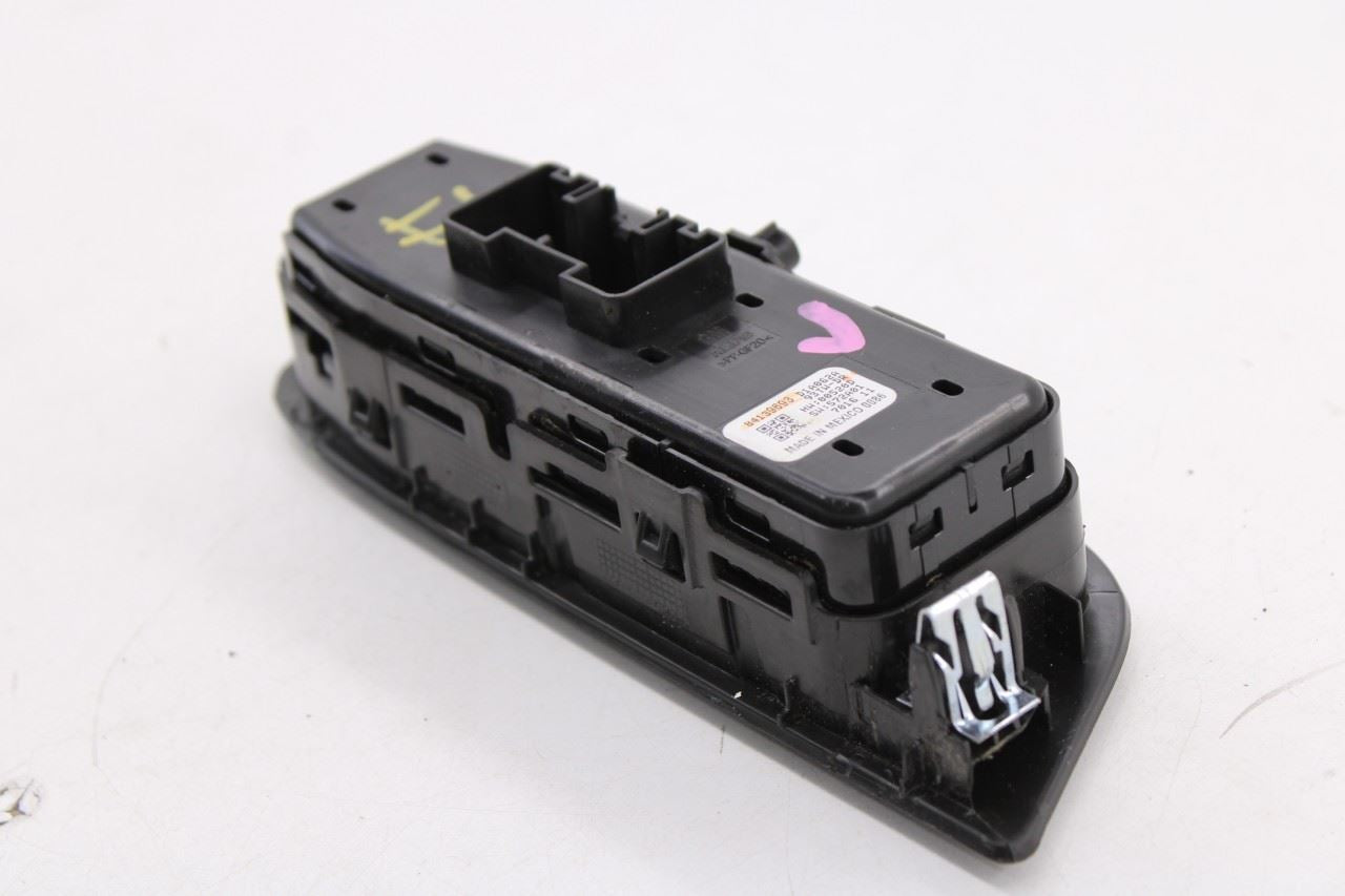 18-2024 Chevrolet Equinox LT Front Left Door Master Power Window Switch 841396939