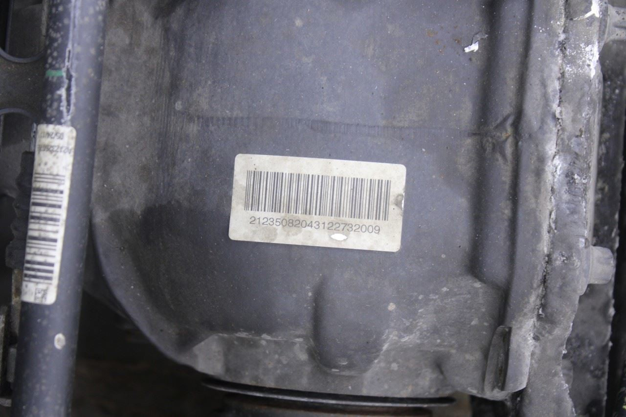 11-16 Mercedes-Benz E 350 3.5L AWD Rear Axle Differential Carrier w/ Crossmember10