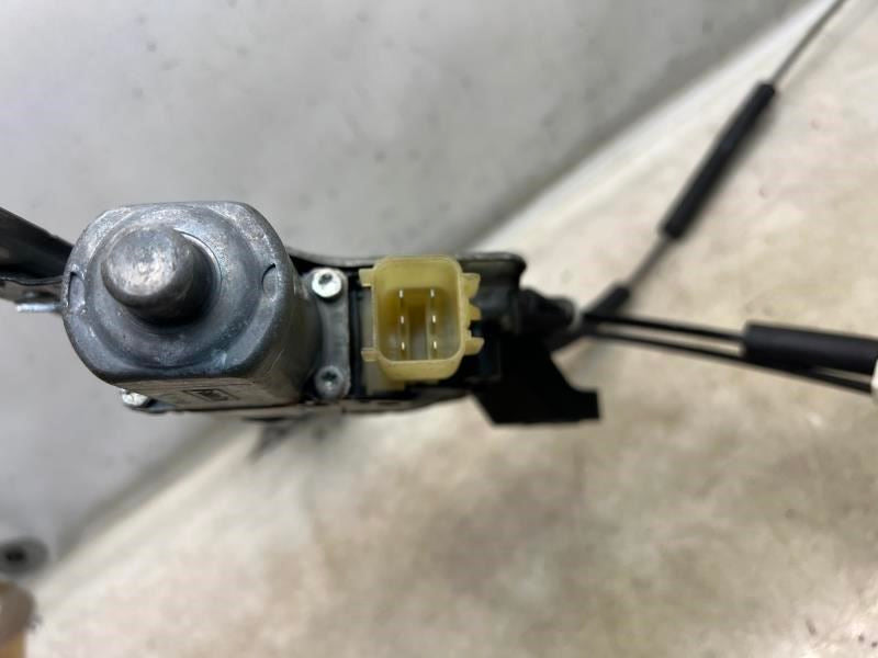 15-20 Ford F150 5.0L Front Driver Left Side Door Window Glass Regulator w/ Motor21