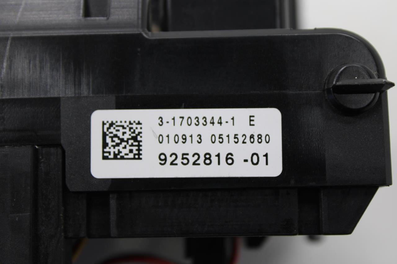 2010-15 BMW 750i xDrive 4.4L Front Power Distribution Fuse Relay Box 61149252816 - Alshned Auto Parts