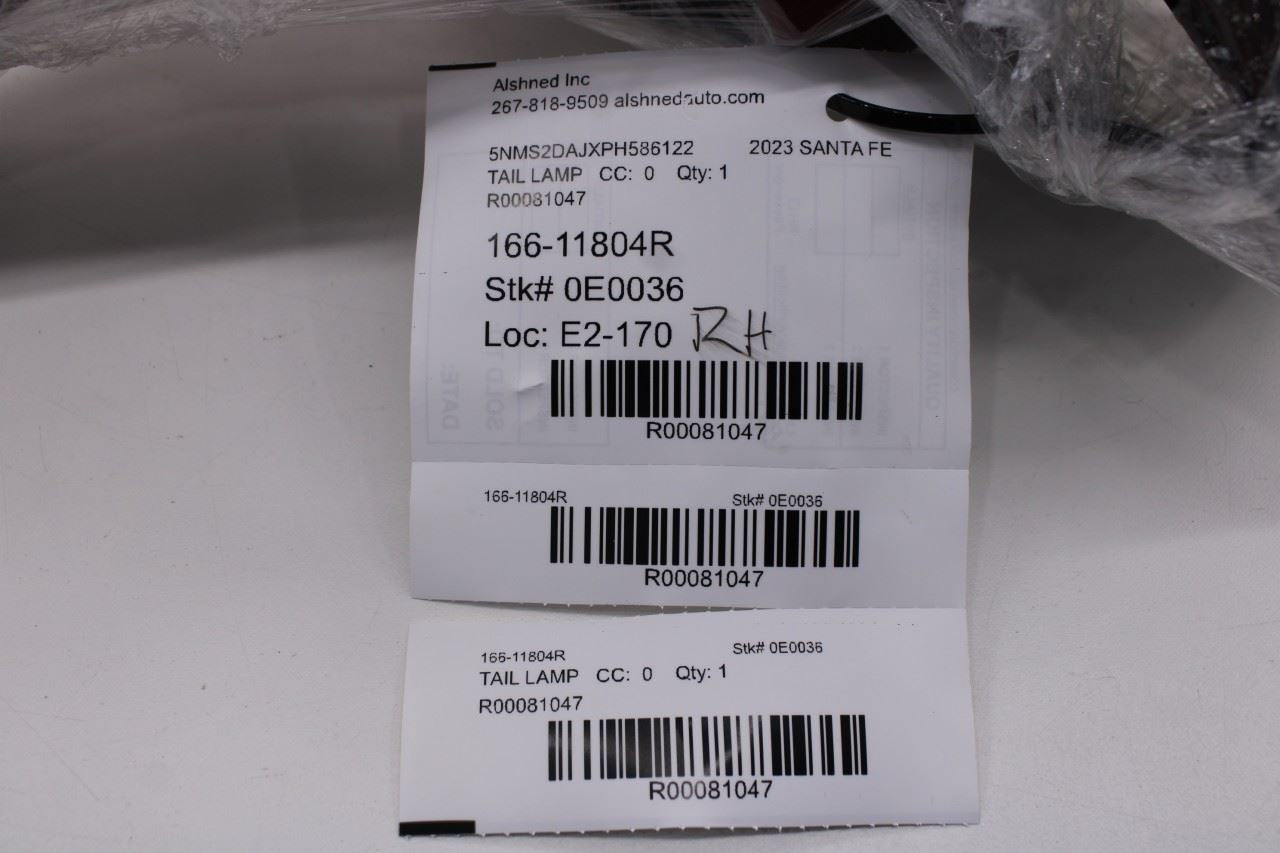 2021-2023 Hyundai Santa Fe SEL Rear Right Side Tail Light Lamp 92402-S2500 OEM11