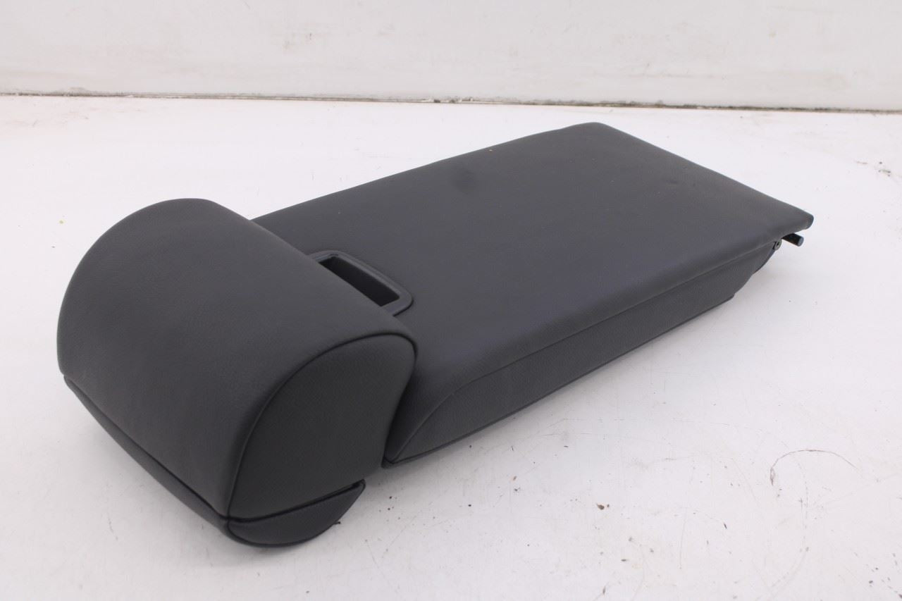2007-2013 BMW X5 Xdrive35I Rear Center 2nd Row Seat Armrest w/ Cup Holder4