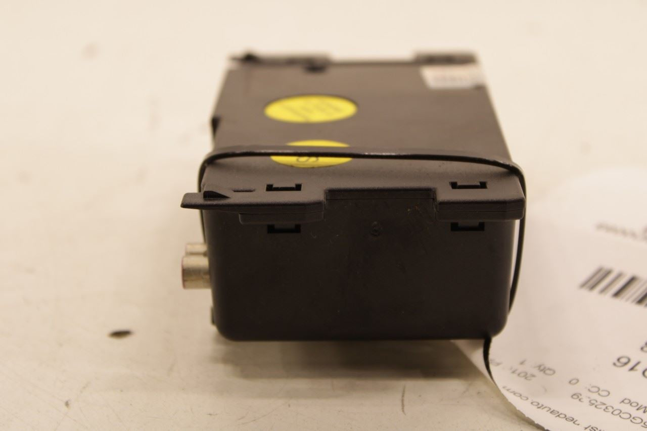 2016-2018 Volkswagen Passat SE GPS Navigation Control Module 561-035-285-A OEM - Alshned Auto Parts