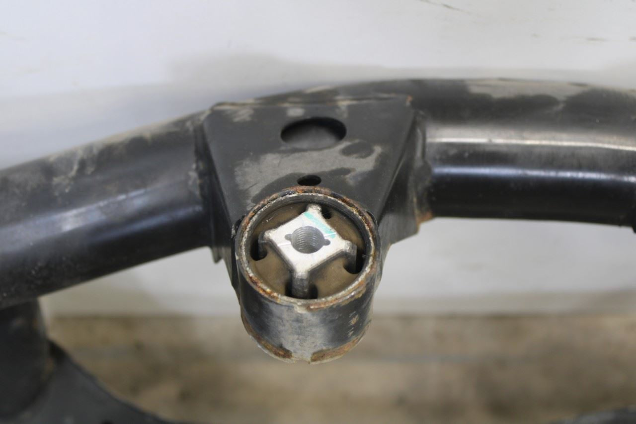 2013-16 BMW 328i xDrive SULEV AWD Rear Crossmember Subframe 33-30-6-851-657 OEM - Alshned Auto Parts