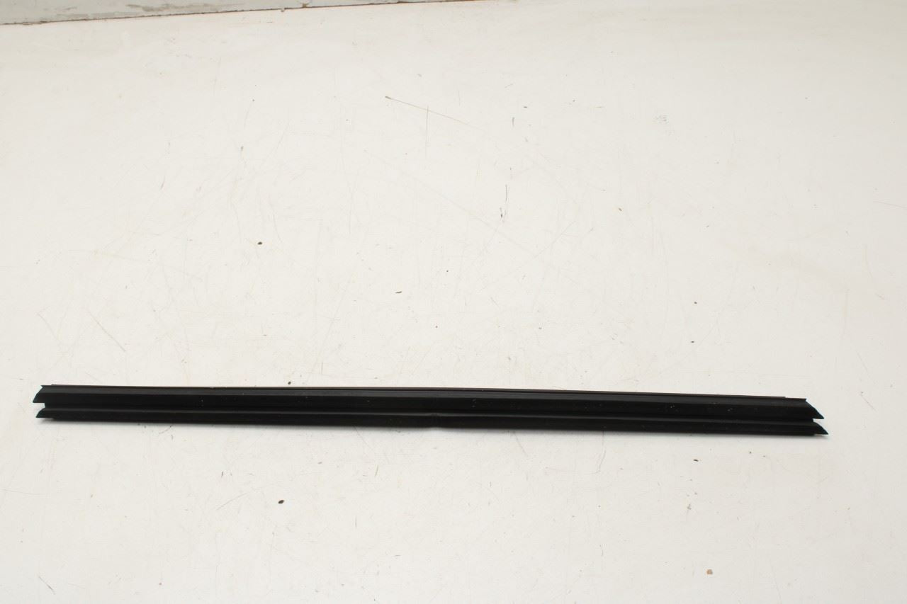 10-16 Mercedes-Benz E350 4Matic Front Right Door Run Channel w Belt Weatherstrip - Alshned Auto Parts