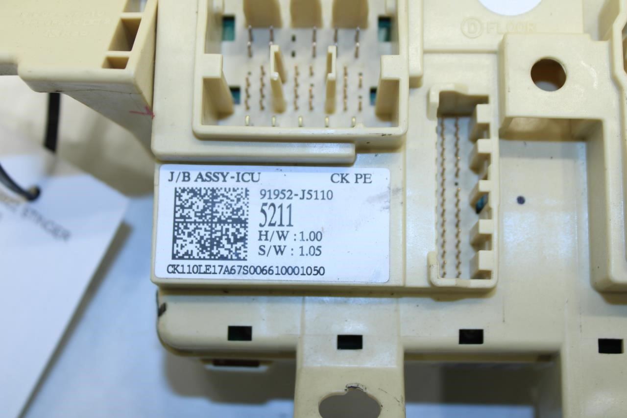 2022-2023 Kia Stinger GT1 Cabin Fuse Relay Box Junction Block 91952-J5110 OEM - Alshned Auto Parts