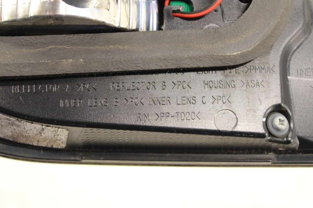 2016-2018 Infiniti QX60 Rear Left Driver Side Inner Tail Light Lamp 26545-9NC0A - Alshned Auto Parts