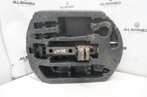 2011-16 Jeep Grand Cherokee 3.6L Lift Jack w/ Foam Holder 68068665AC OEM *ReaD*