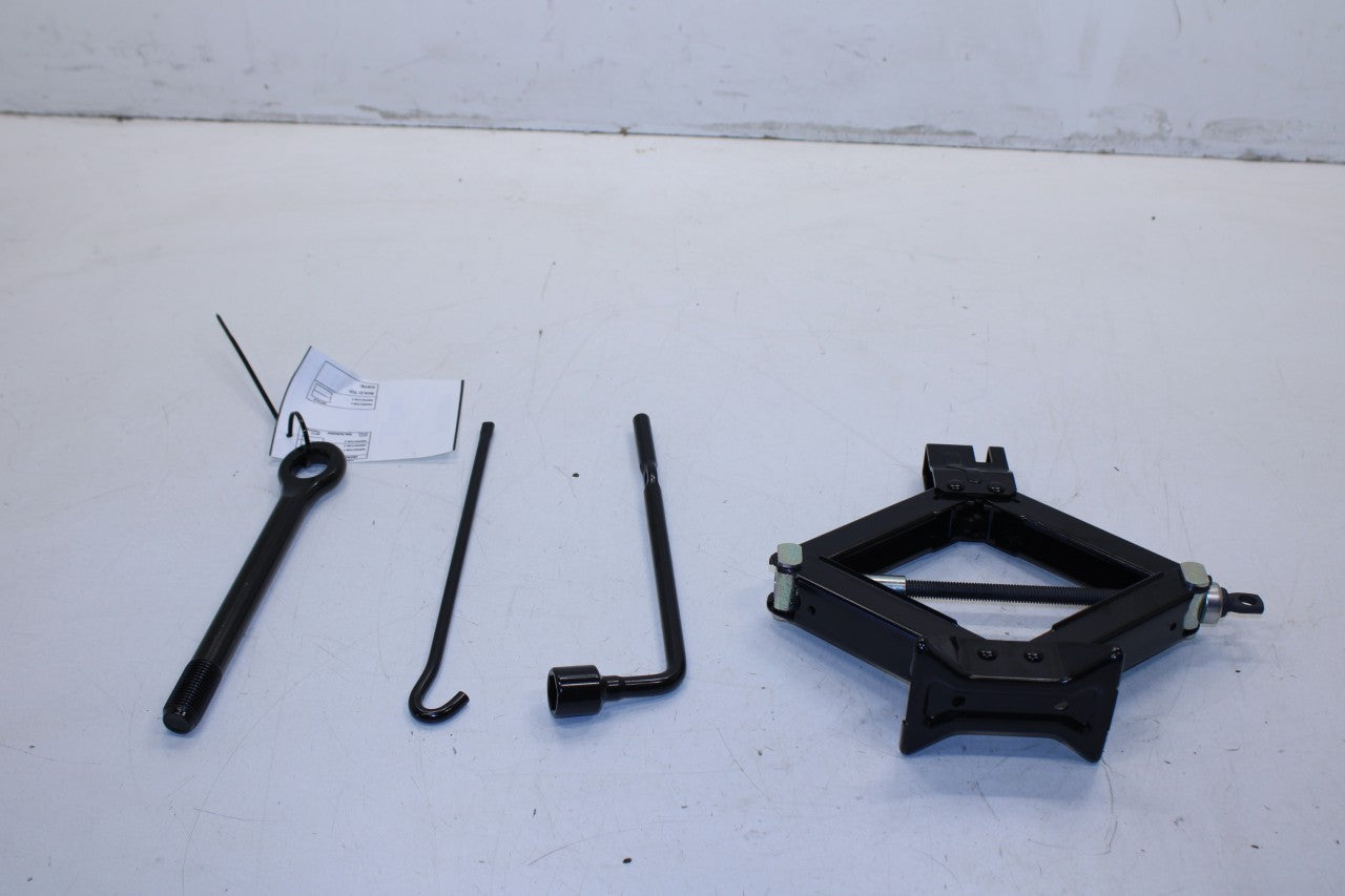 2014-2024 Kia Soul LX 2.0L FWD Lift Jack and Tool Kit w/ Foam Holder Container - Alshned Auto Parts