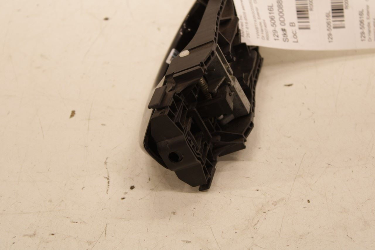 2012-19 Volkswagen Passat SE 1.8L FWD Rear Driver Left Side Door Exterior Handle10
