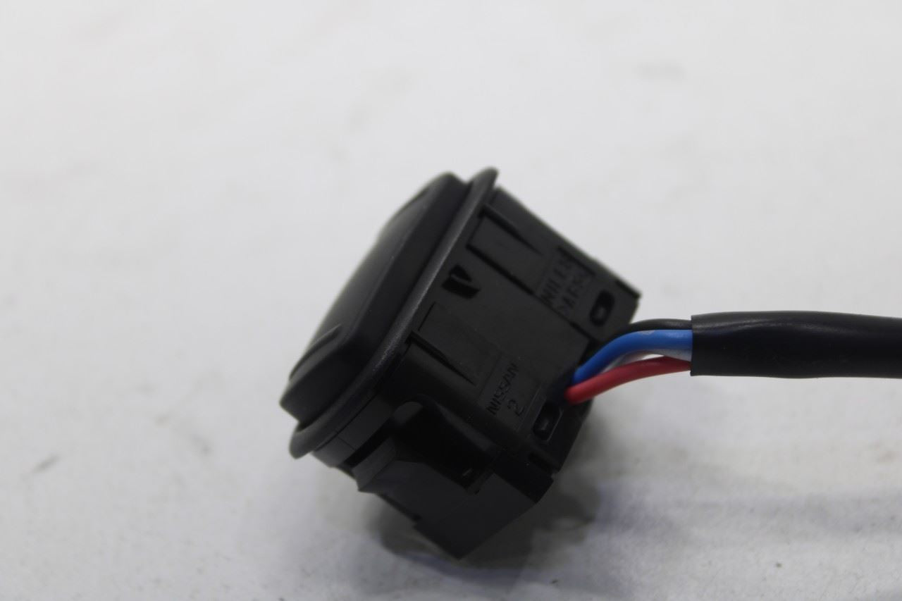 17-22 Nissan Rogue Sport SL Front LH Side Seat Adjustment and Lumbar Switch Set - Alshned Auto Parts
