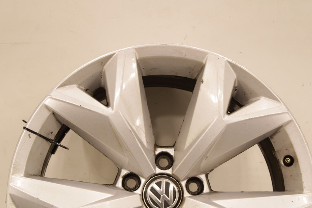2018-2020 Volkswagen Atlas S Alloy Wheel R18x8J 5 Y Spoke Design 3QF601025L OEM - Alshned Auto Parts