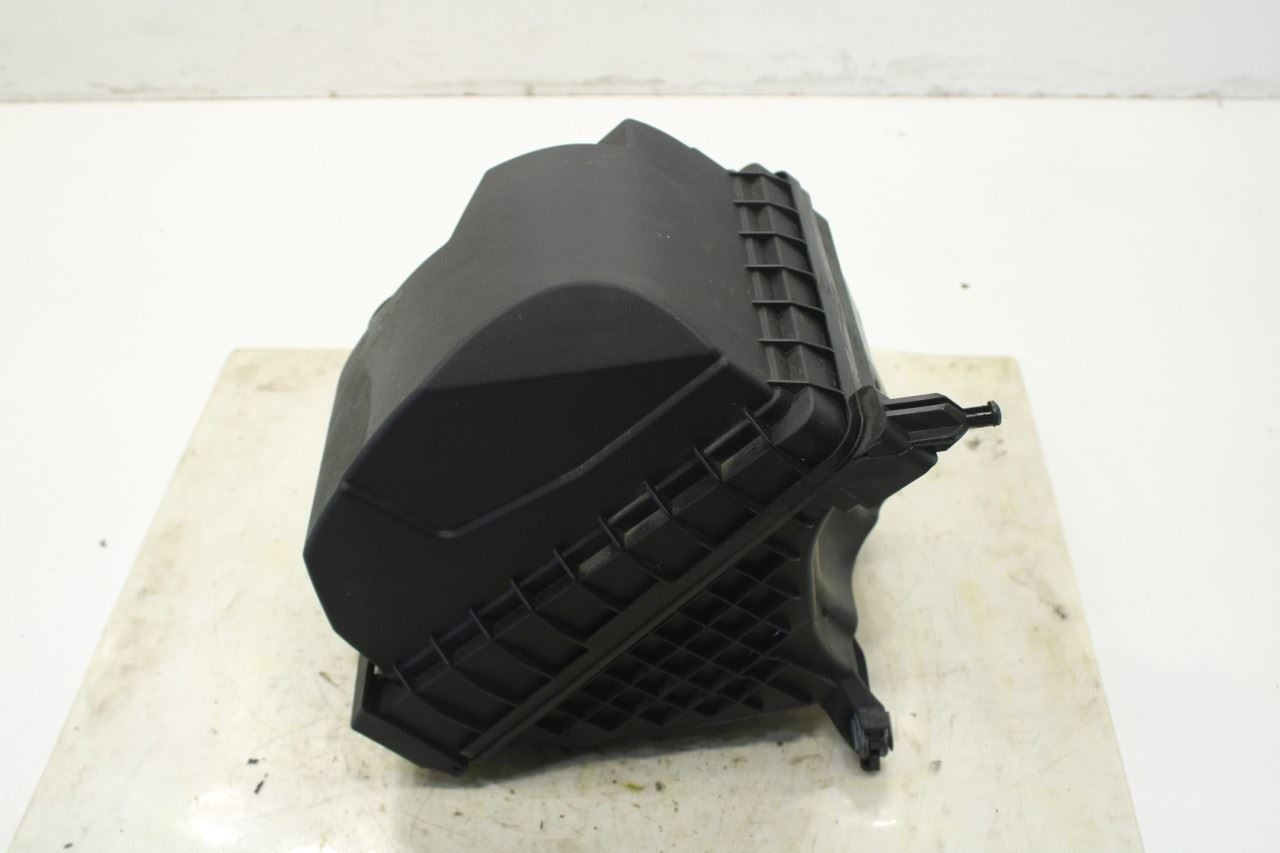 2019-2020 Kia Sorento LX 3.3L FWD Air Intake Cleaner Assembly 28110C5250 OEM - Alshned Auto Parts