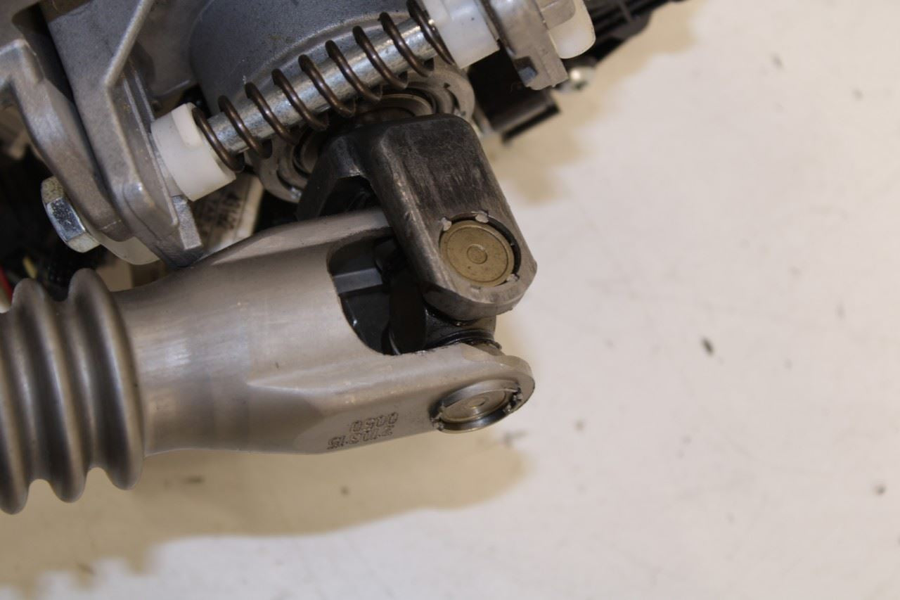 2015-2017 Maserati Ghibli S Q4 3.0L AWD Steering Column Assembly 670031759 OEM - Alshned Auto Parts