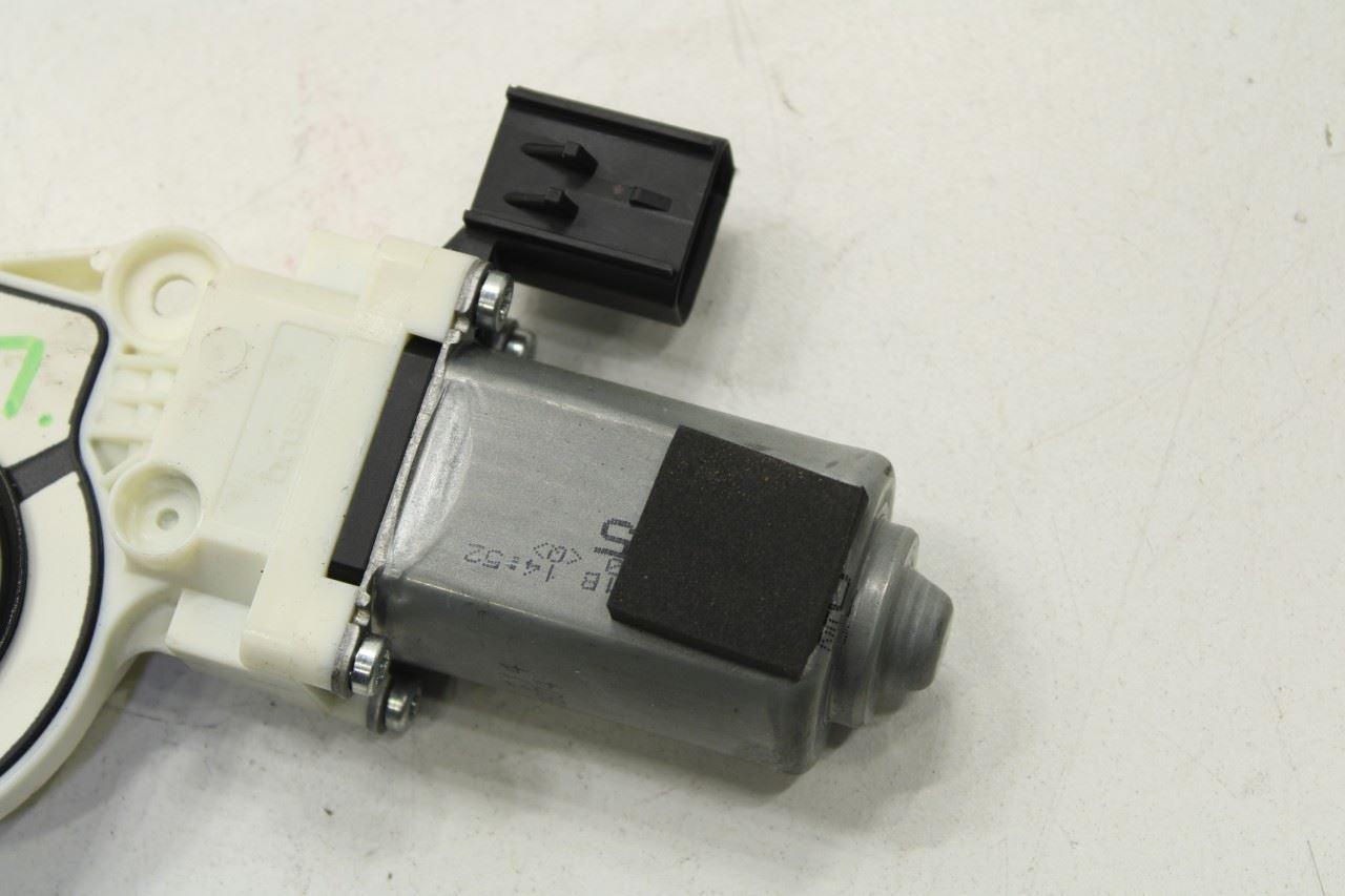 09-2024 RAM 1500 Classic Crew Cab Front Right Door Power Window Motor 68044804AA - Alshned Auto Parts