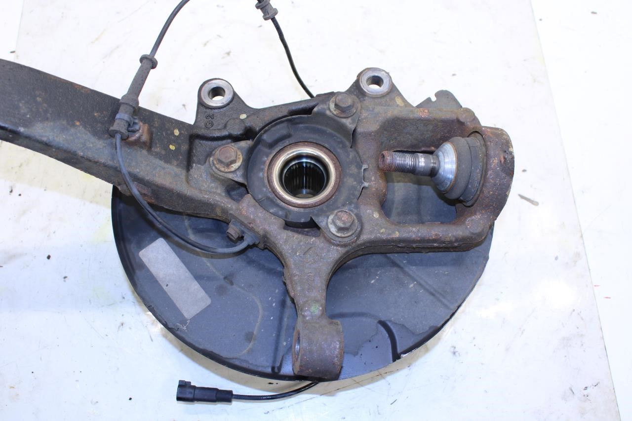 2011-2015 Jeep Grand Cherokee Limited Front Right Spindle Knuckle Hub 68022628AD - Alshned Auto Parts