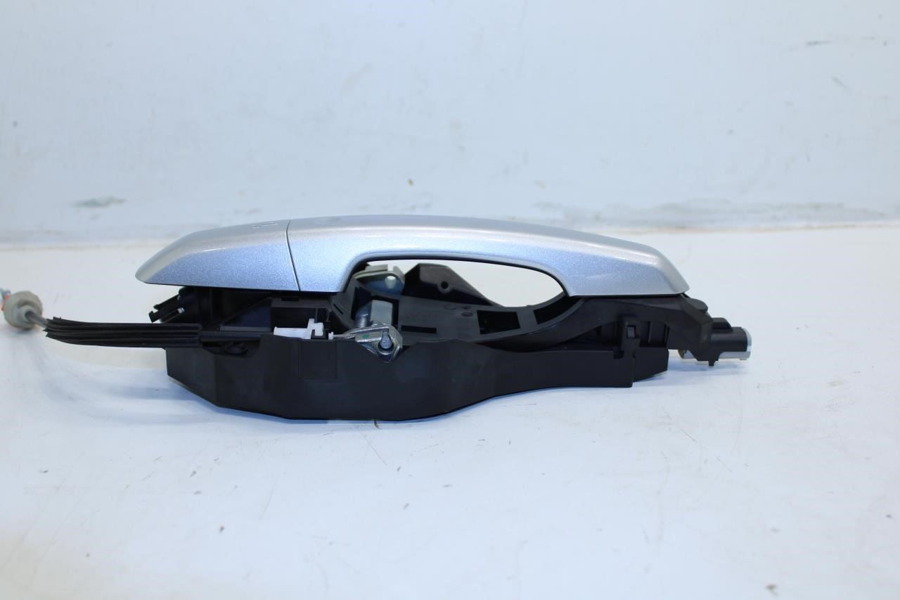 17-20 Jaguar XE R-Dynamic S Front Left Side Door Exterior Handle T2H3843LML OEM - Alshned Auto Parts