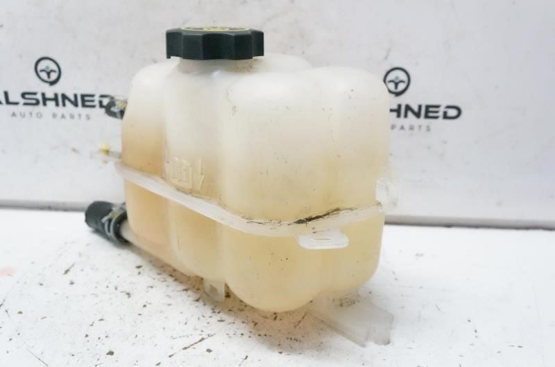 2018-23 Chevrolet Traverse Radiator Coolant Reservoir Bottle 84234996 OEM *ReaD* - Alshned Auto Parts