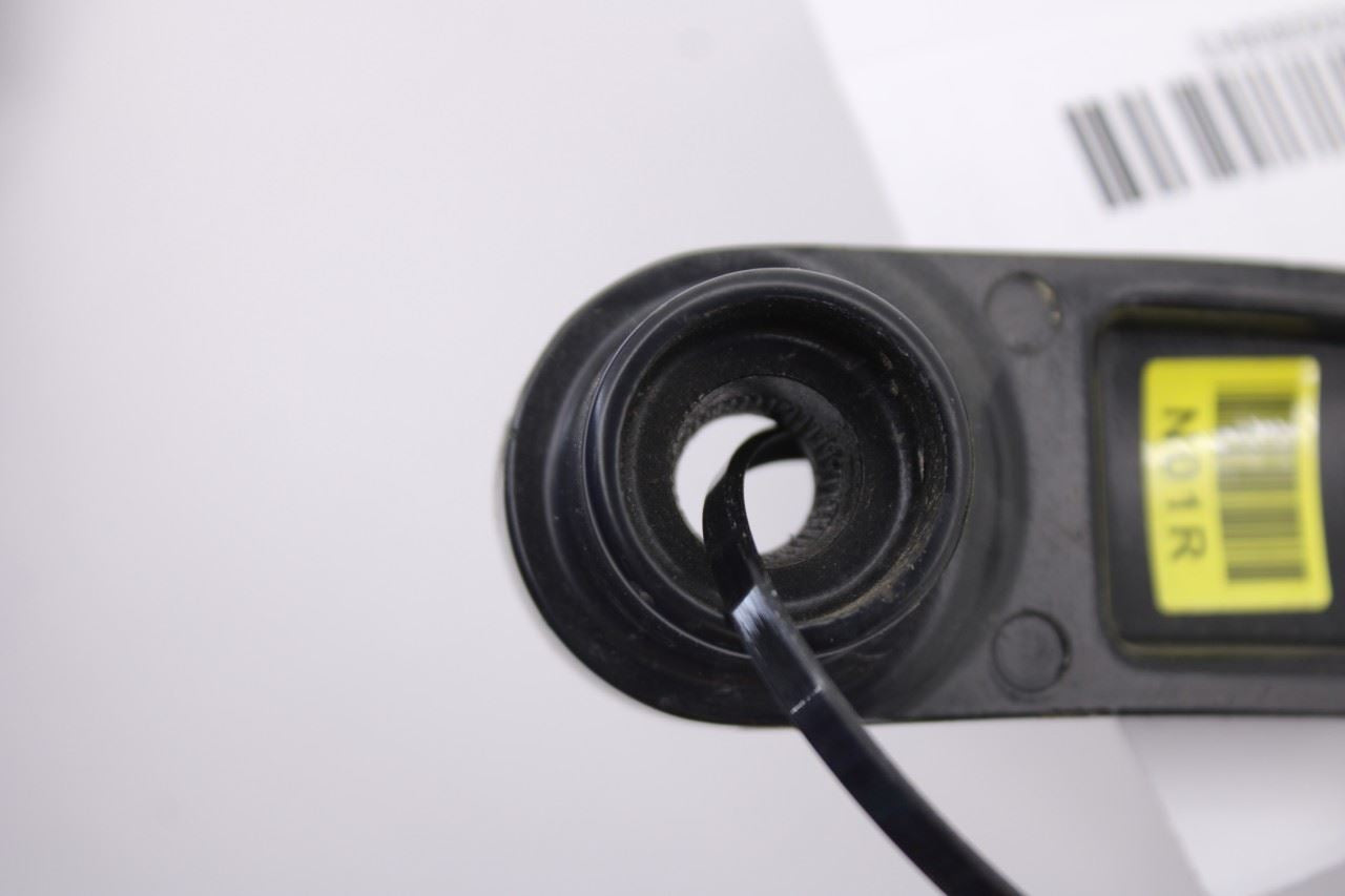 2019-2023 Hyundai Santa Fe SEL Front Left and Right Side Windshield Wiper Arm - Alshned Auto Parts