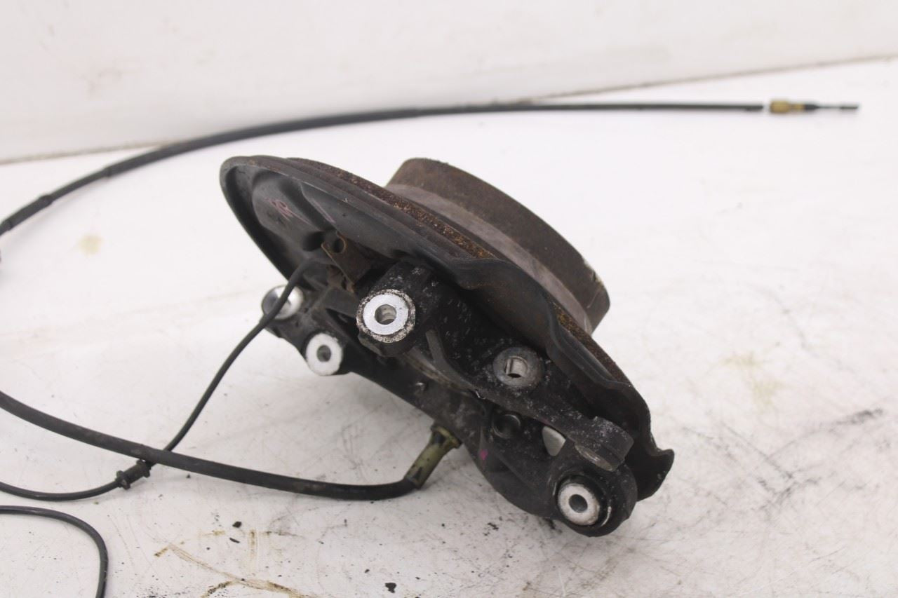 2003-2006 Mercedes-Benz E500 Rear Right Side Spindle Knuckle Hub 211-350-84-084