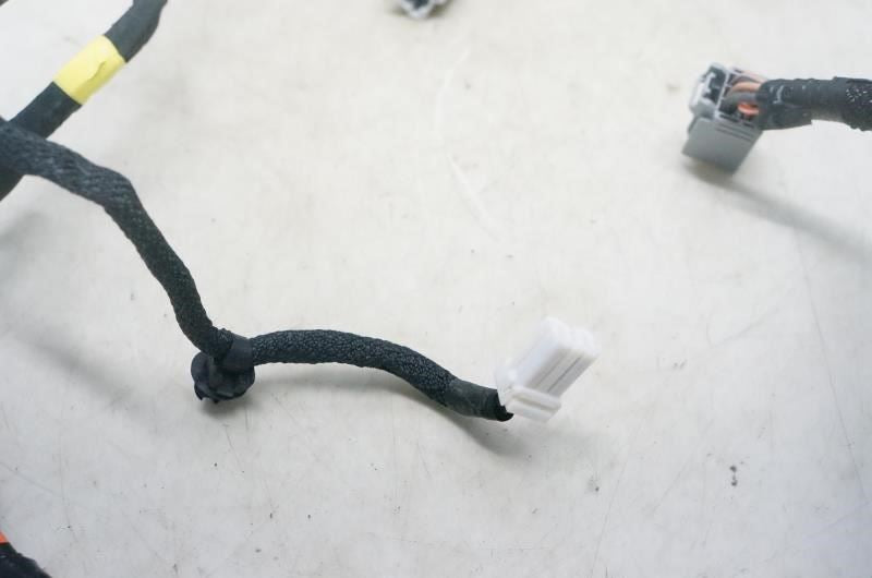 2016-17 Ram 1500 Crew Cab Rear Left Driver Side Door Wire Harness 68263812AA OEM6