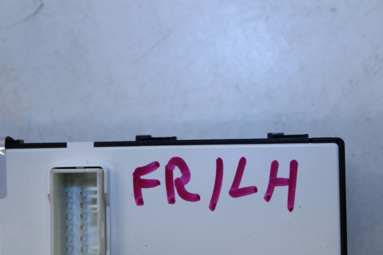 2020-2023 KIA Soul LX Front Left Side Master Power Window Switch 82731-K0014 OEM - Alshned Auto Parts