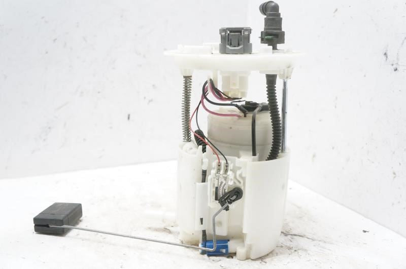 2013-2016 Lincoln MKZ 3.7L Fuel Pump Assembly DG93-9H307-FD OEM - Alshned Auto Parts