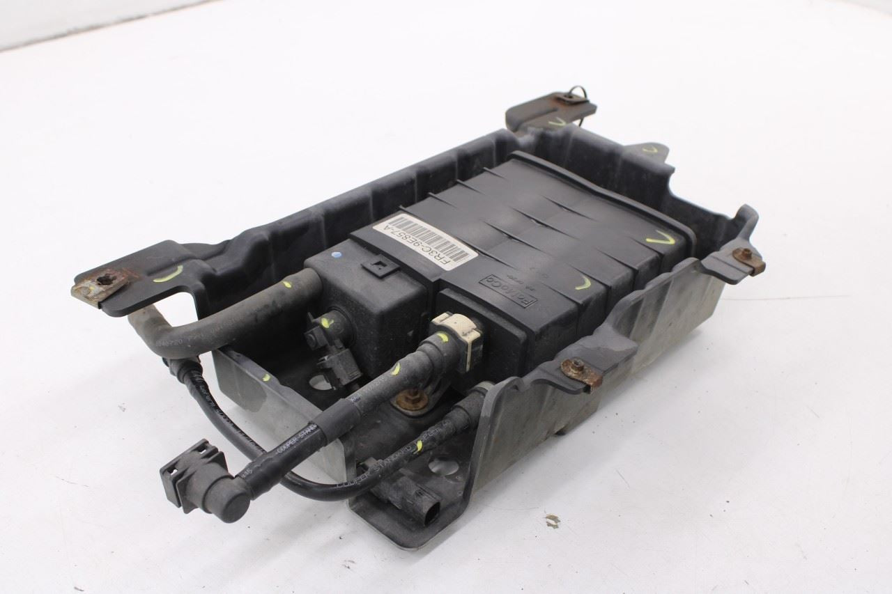 2015-2023 Ford Mustang Conv 3.7L V6 Fuel Vapor Evaporative Emission Canister3