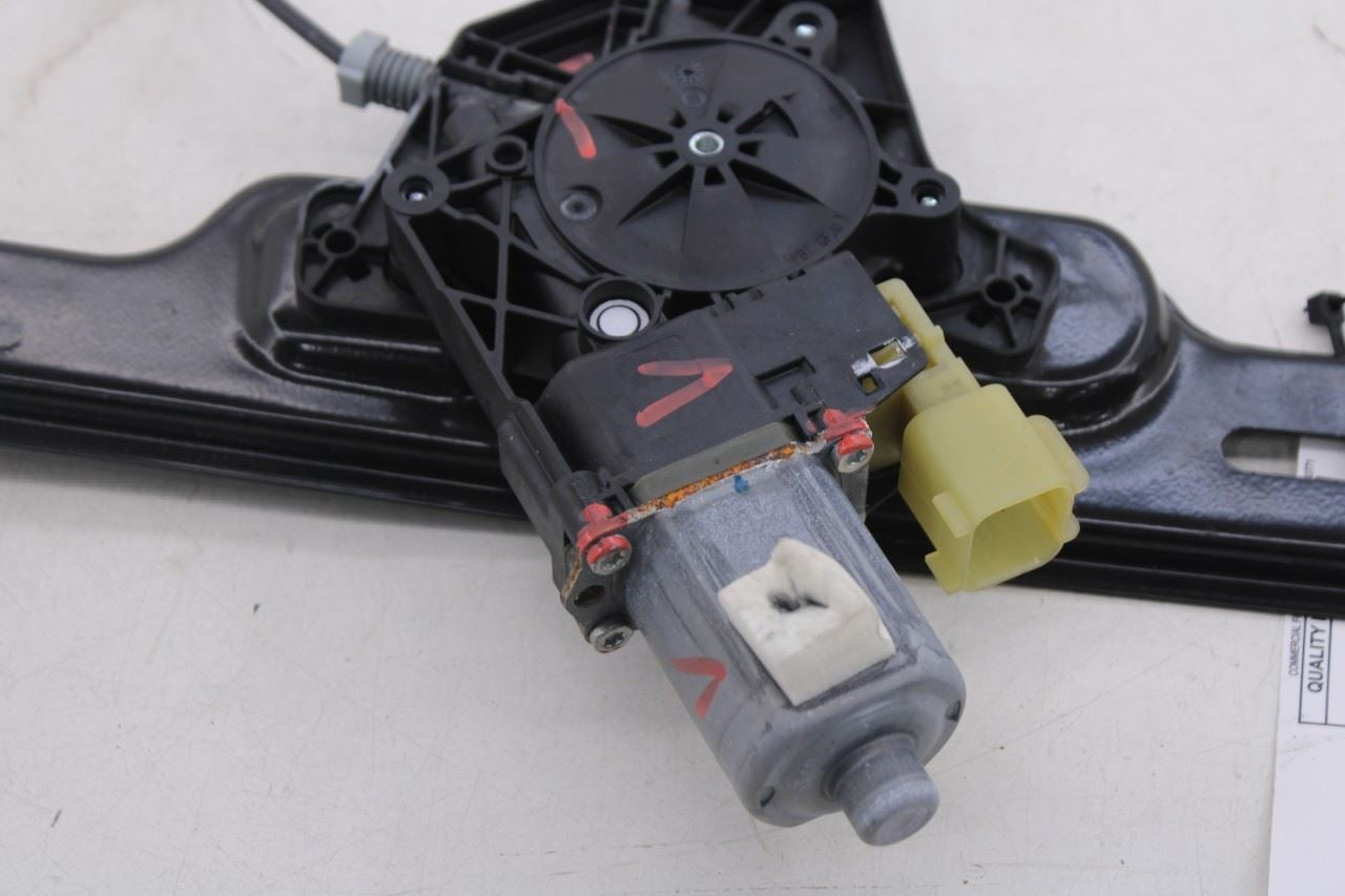 2018-26 Ford Expedition Max XLT Front Right Side Door Window Regulator w/ Motor6