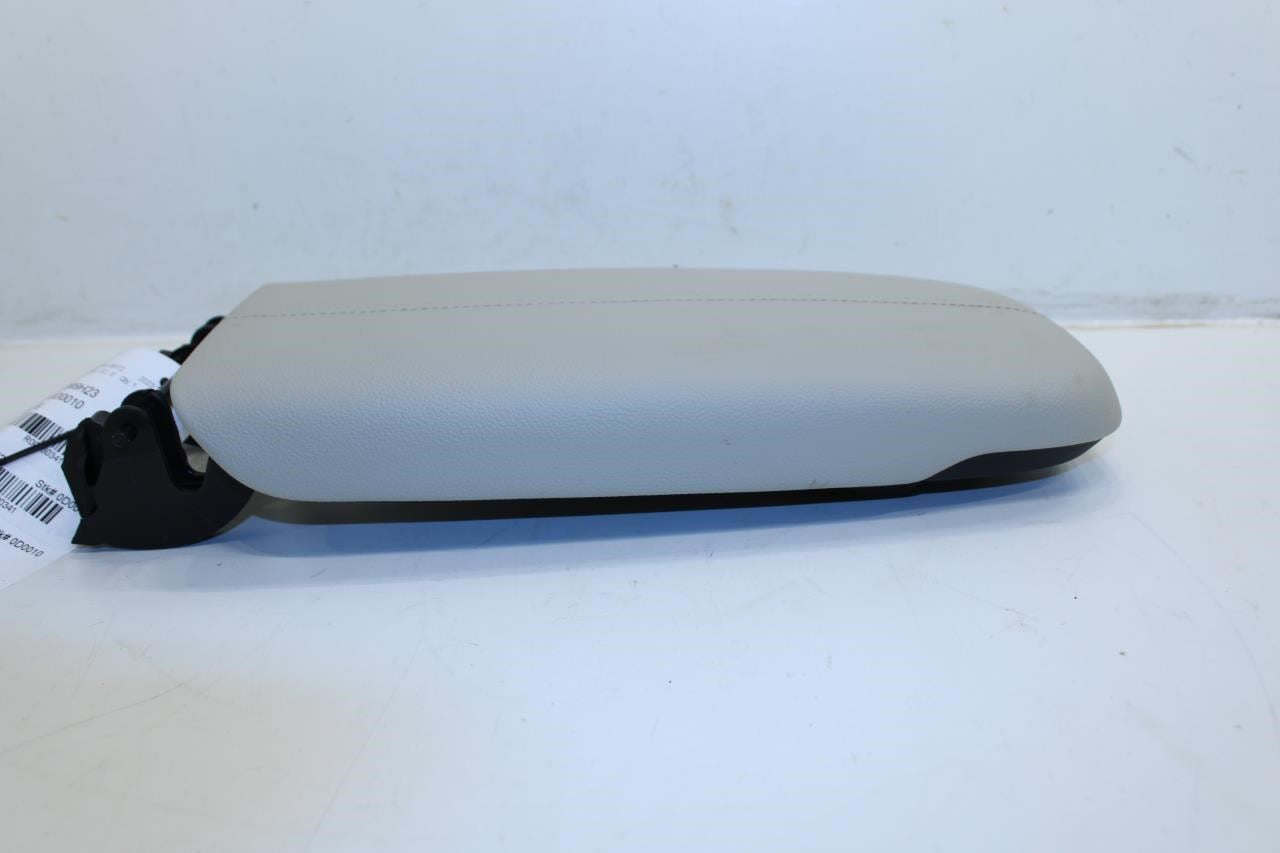 2018-24 GMC Terrain Denali Console Armrest Storage Lid Cover 84500550 OEM *ReaD* - Alshned Auto Parts